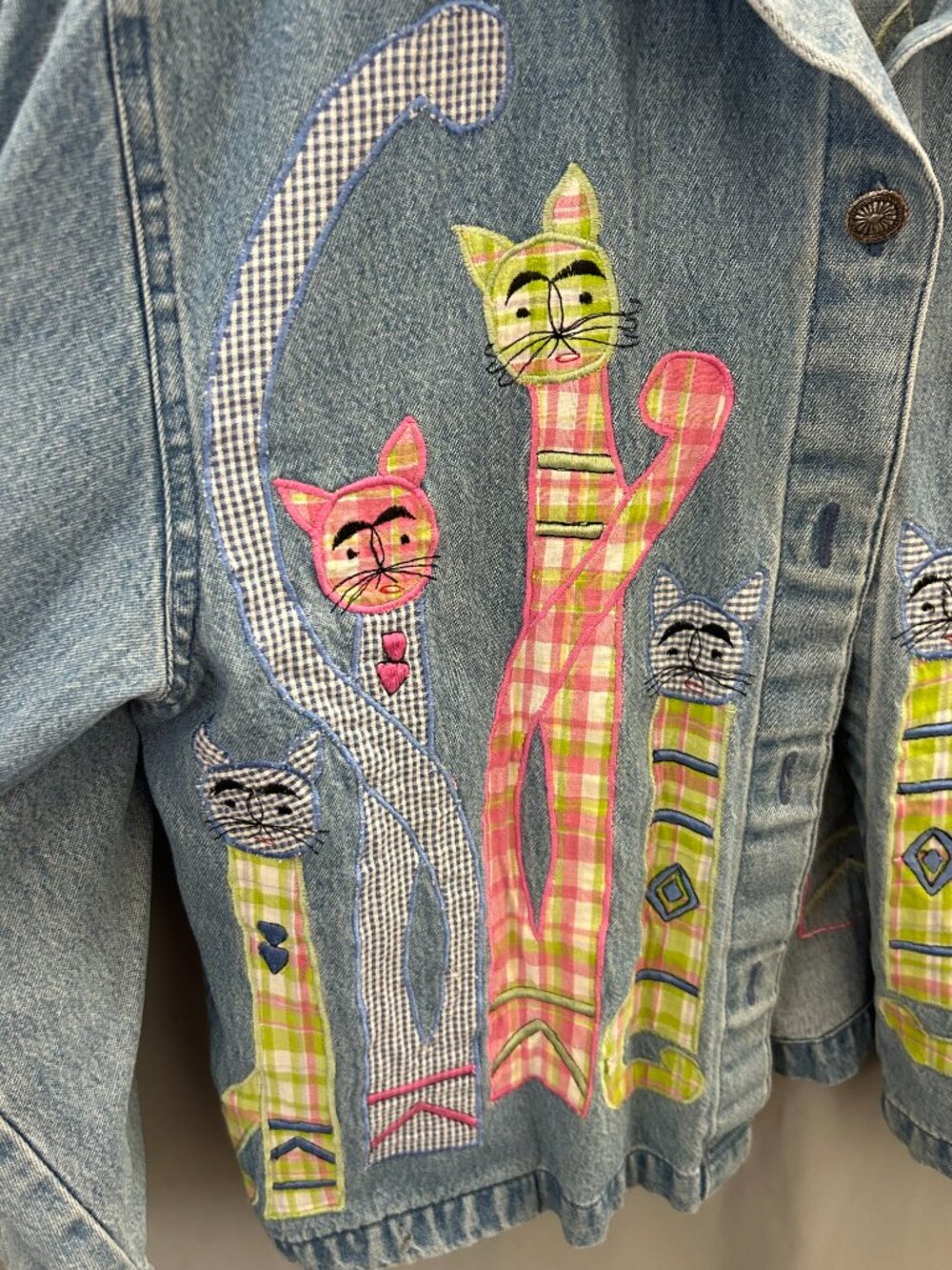 VTG Tantrums Cat Lady Jacket Embroidered Patch Denim Shirt Colorful Whimsical - Picture 2 of 7